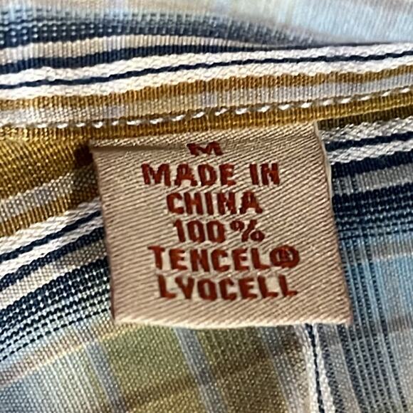 Tommy Bahama Plaid Short Sleeve Button Down Size Medium - Picture 5 of 7